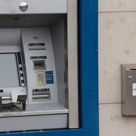 Banks obliged to retain ATMs under legislation passed by Seanad 