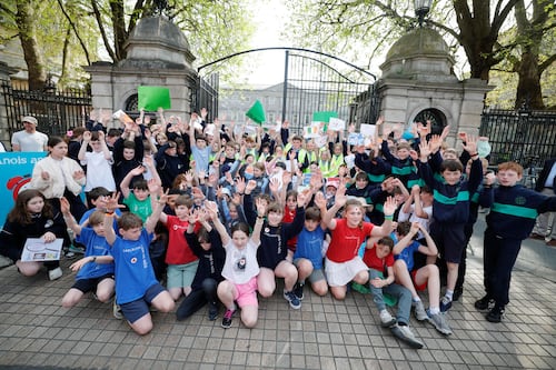 Children protest outside Dáil over failure to provide Irish-medium secondary school